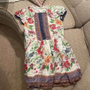 LAST HOURS OR WILL BE DONATED!

Gorgeous mini dress